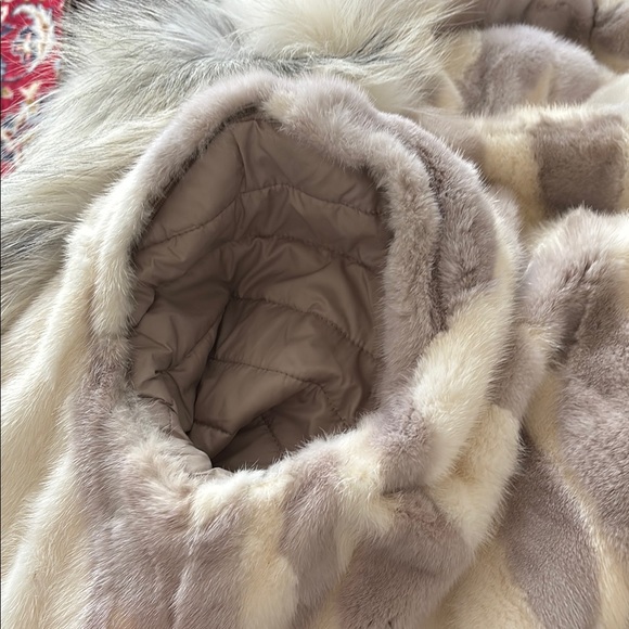 Women's Pink Fur-Trimmed Coat - Picture 8 of 10